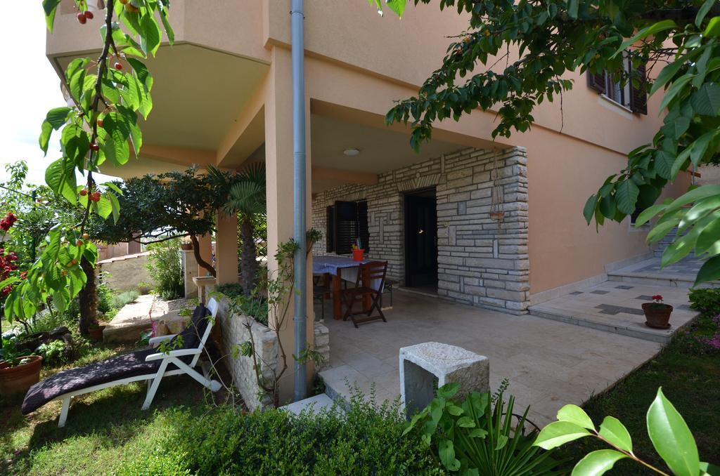 Apartments Villa Bartol Pula Kamer foto